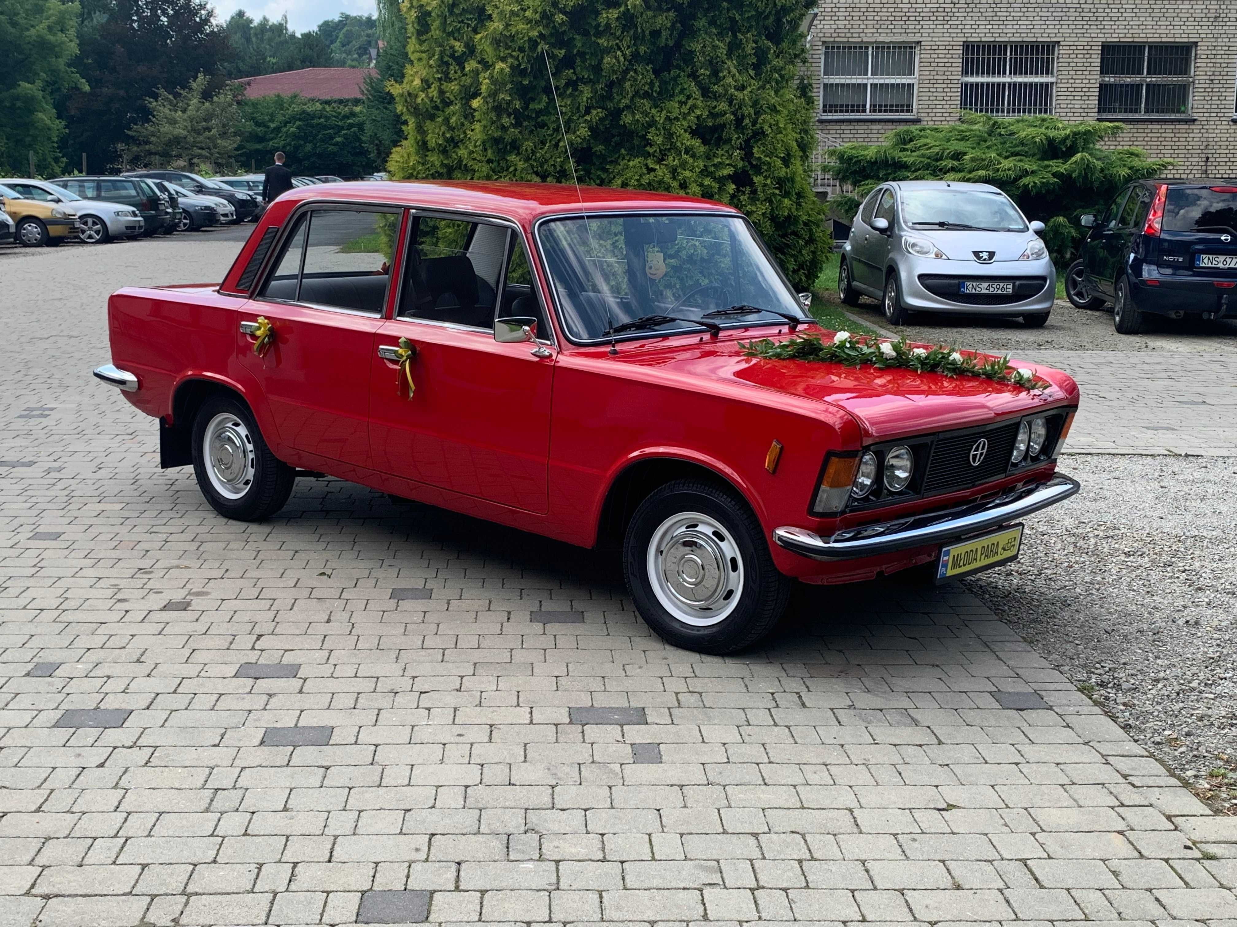 Auto do ślubu samochód na wesele wynajem Fiat 125p zabytkowy na sesję