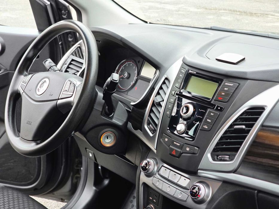 Продам свой кроссовер SsangYong Korando 2л ( ОДИН ХОЗЯИН )