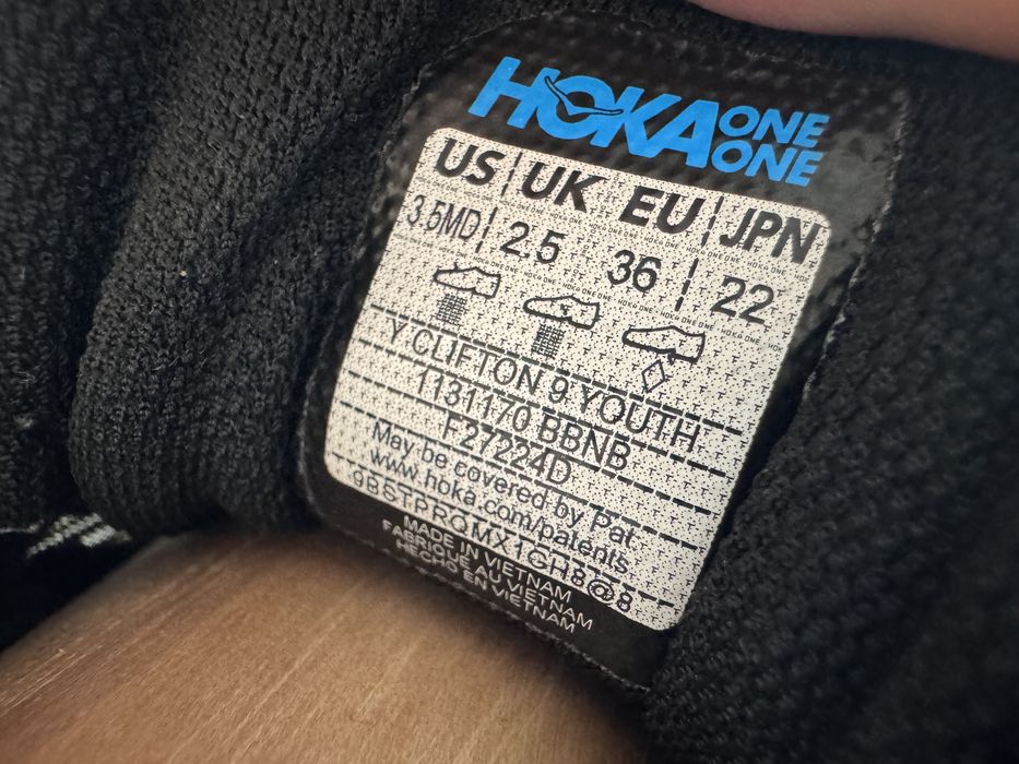 Кросівки Hoka One One Clifton 9 Youth / Розмір 36