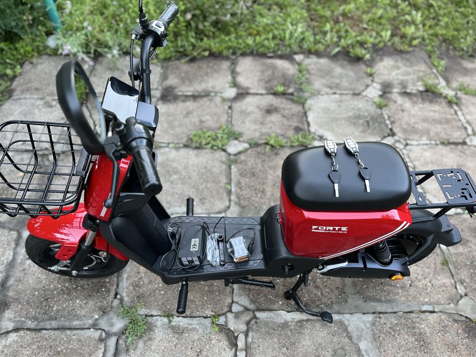 Електро скутер Forte RZ500