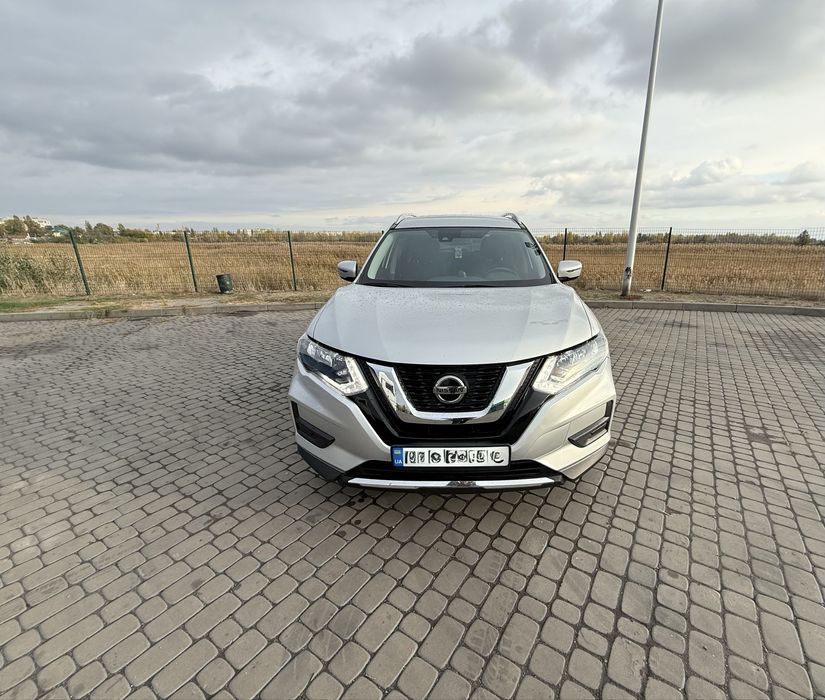 Nissan Rogue2020