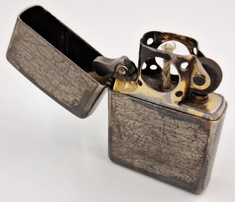 Stara Zapalniczka kolekcjonerska benzynowa Zippo 2005