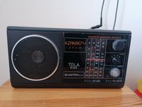 Odbiornik radiowy TOLA R-615 UNITRA
