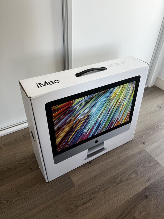 iMac 21.5” (2020) – i5 6-Core | 16 GB | 512 GB SSD | Mint + Box