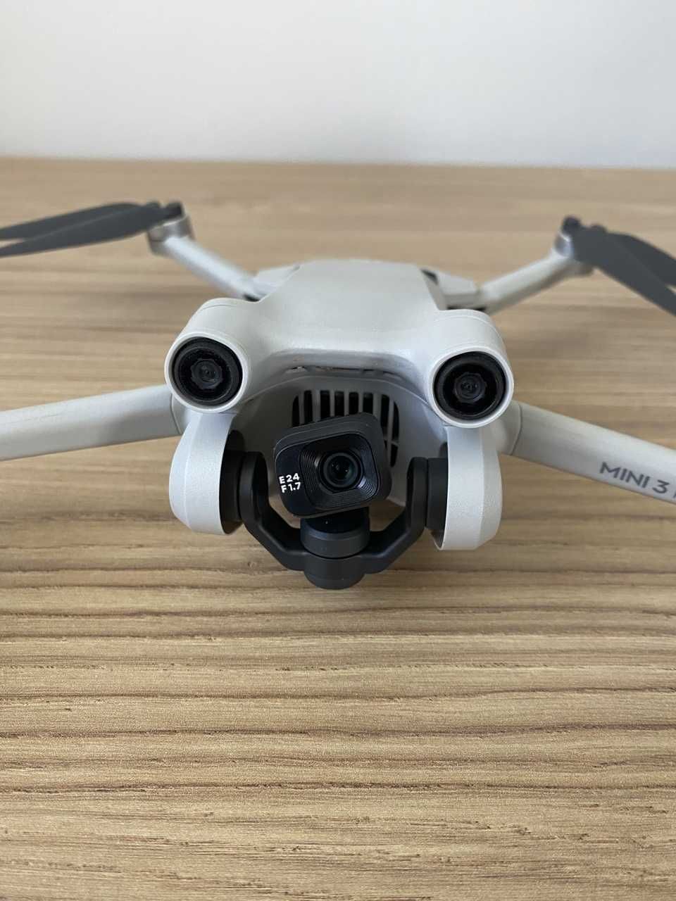Dron DJI Mini 3 Pro + Fly More Combo stan bdb!