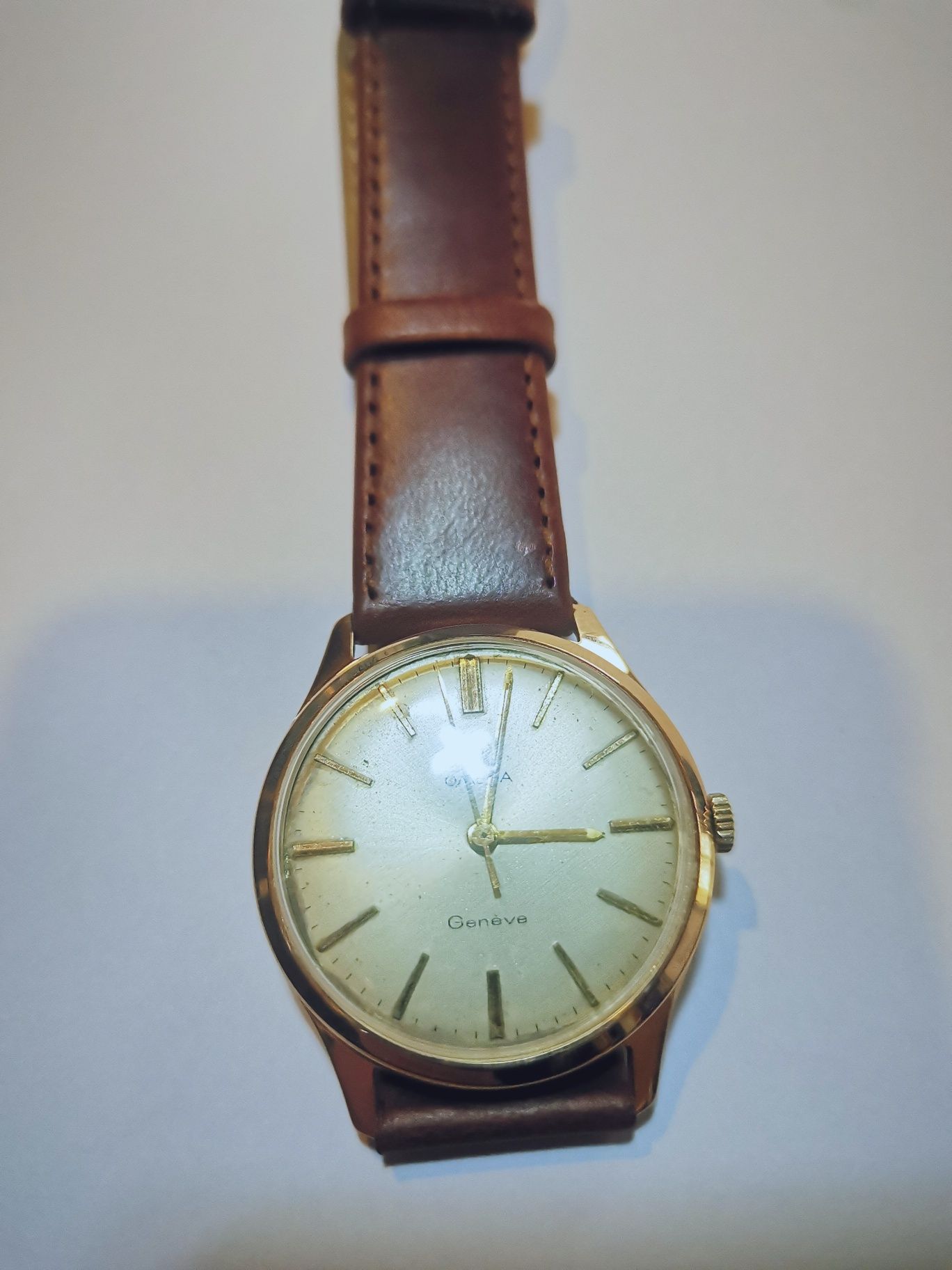 Zegarek omega 18k Geneve lata 60