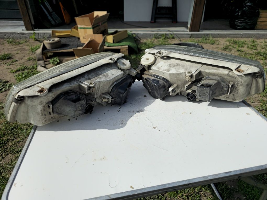 Lampy passat b4 kombi 1996