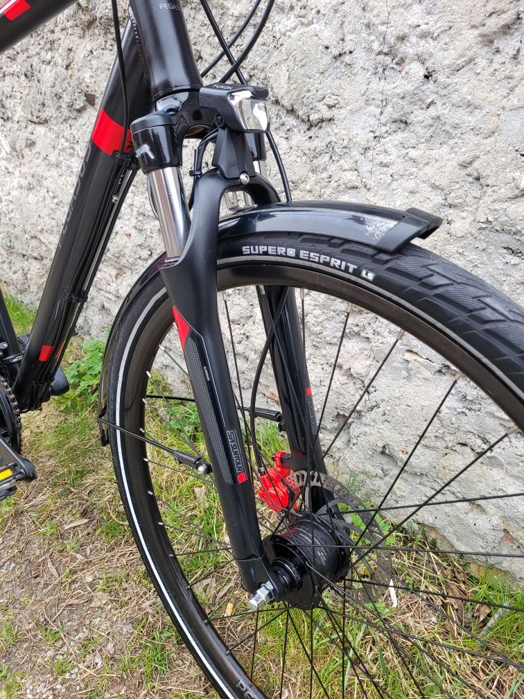 Rower Pegasus Solero SL Disc Shimano Altus Tekto Amortyzator 28"