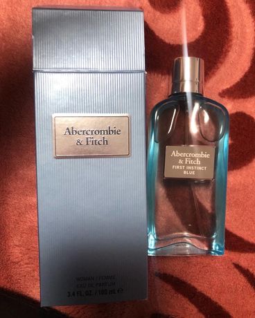 Abercrombie & Fitch First instinct blue for her