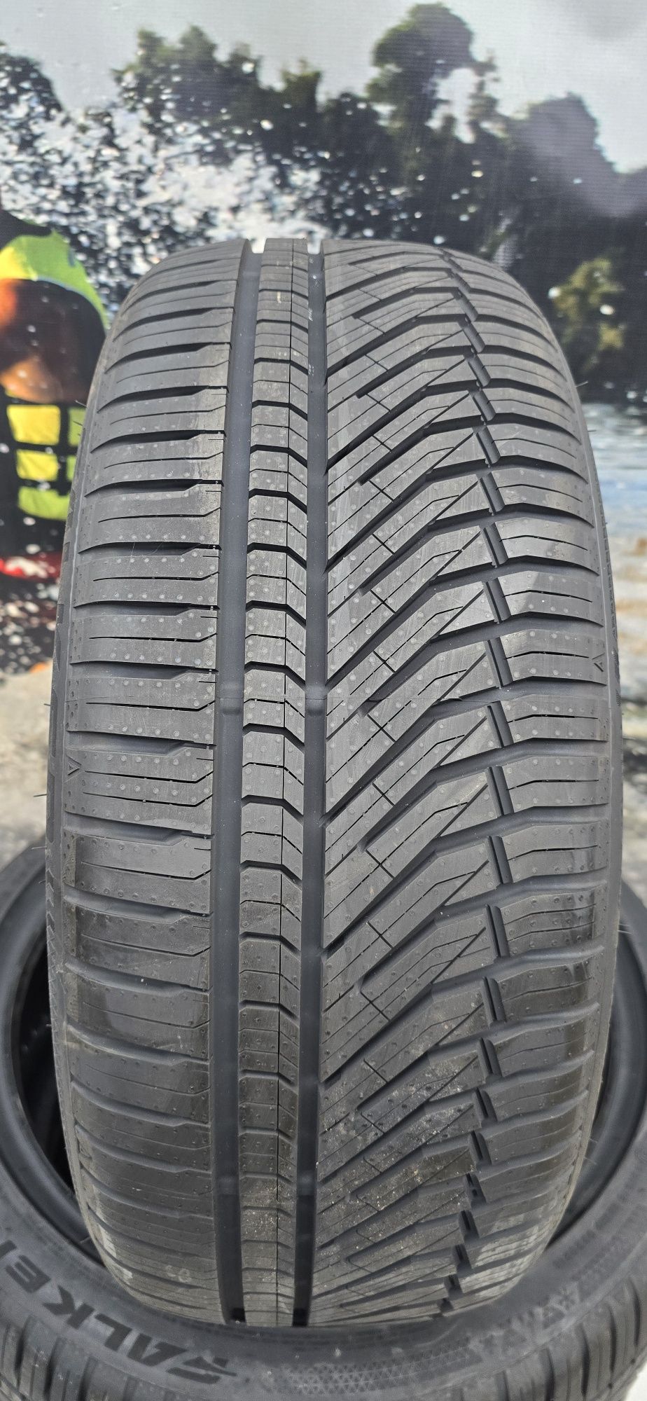 S23 4 x 225/40r18 Falken EuroAll Season AS220 Pro 92W XL wielosezonowe