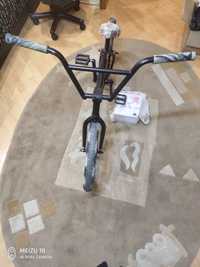 Продам трюковой велосипед BMX Stolen