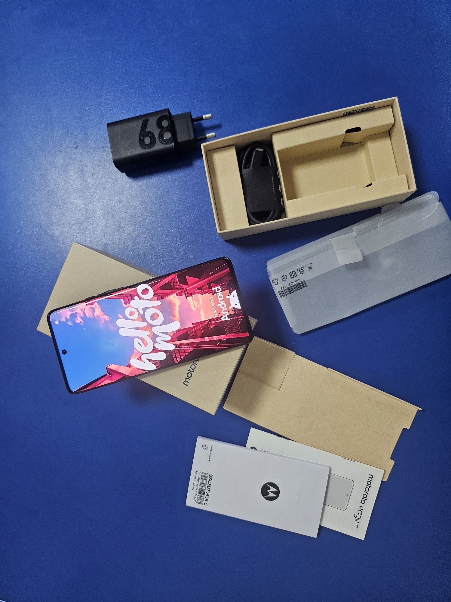 Motorola edge 40 8/256 gb