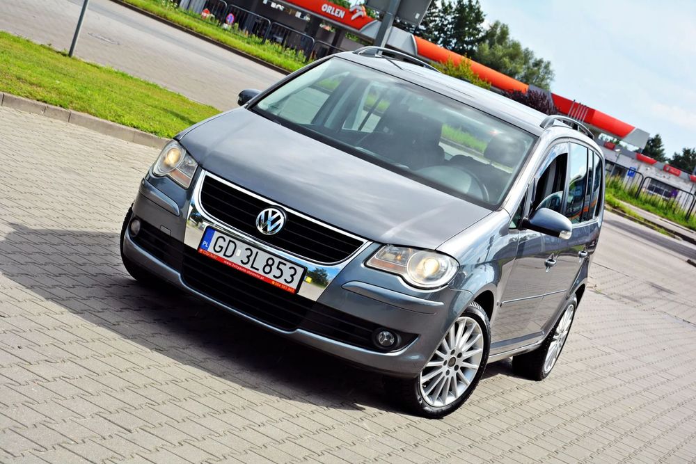 Volkswagen Touran Roczny Gaz Hak 1.6 MPI