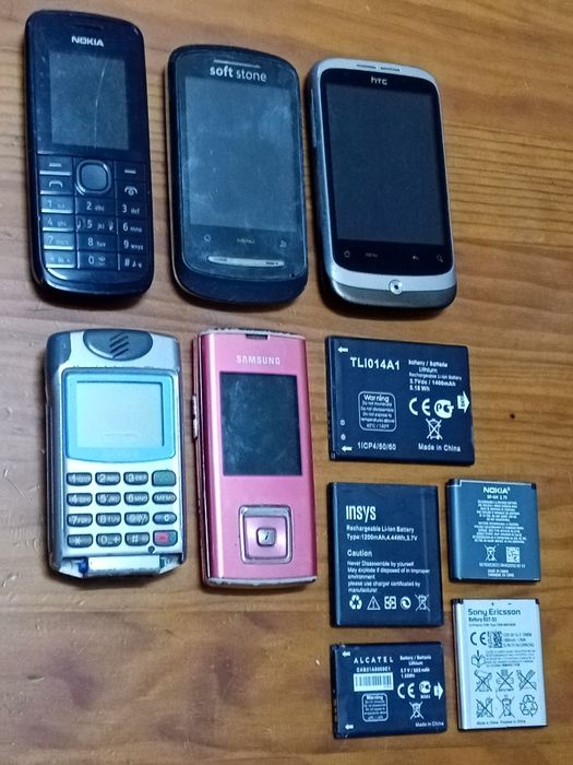 Telemóveis para peças