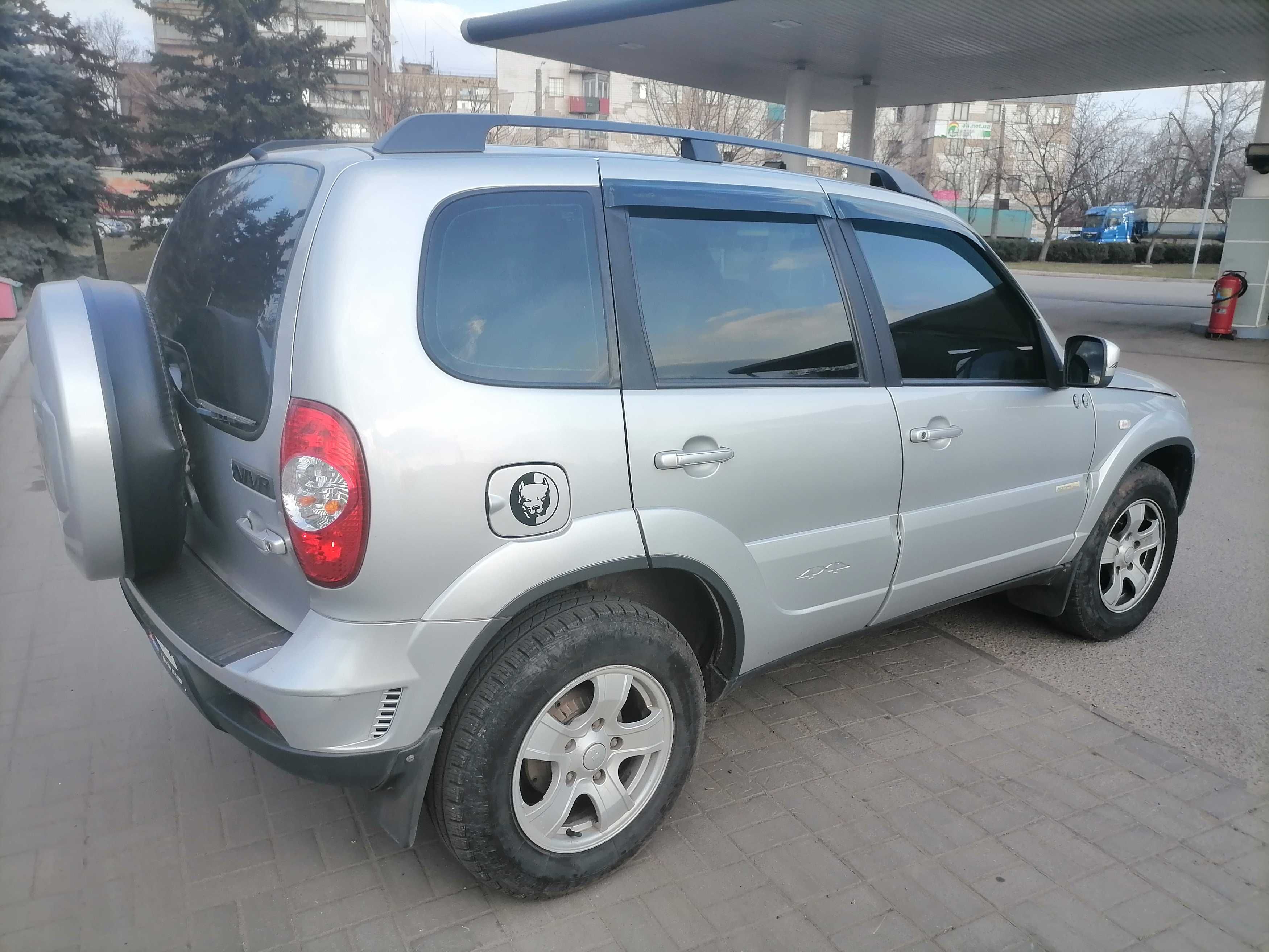 Продам Ваз 2123 Niva chevfolet