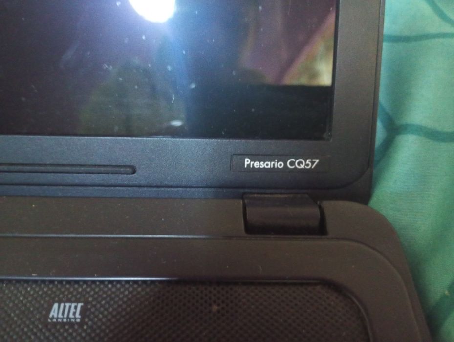 Ноутбук Compaq Presario CQ57