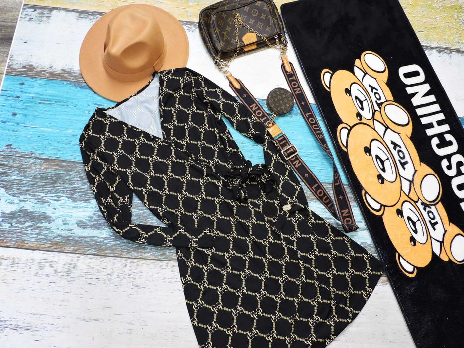 Bubbleroom kopertowa sukienka pasek złoty print M