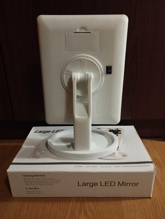 Lampa LED Mirror do makijażu (nie działają ledy)