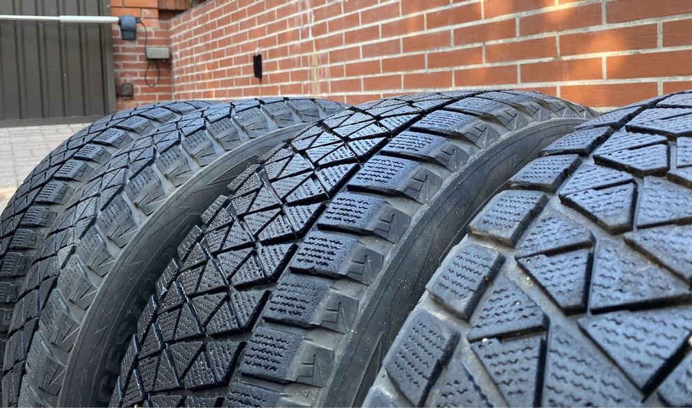 Bridgestone Blizzak 225/55/18  Цена за комплект 350$