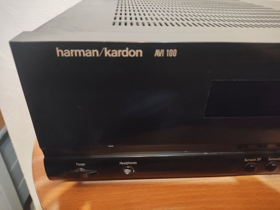 Wzmacniacz Harman Kardon AVI 100