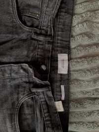 Широкие джинси от Reserved