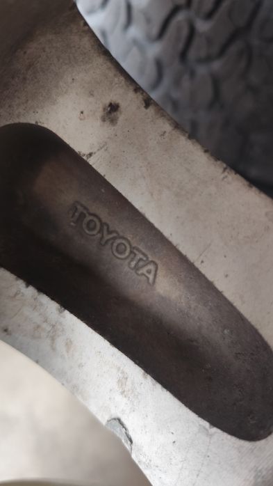 Jantes Originais TOYOTA 4x4 17"