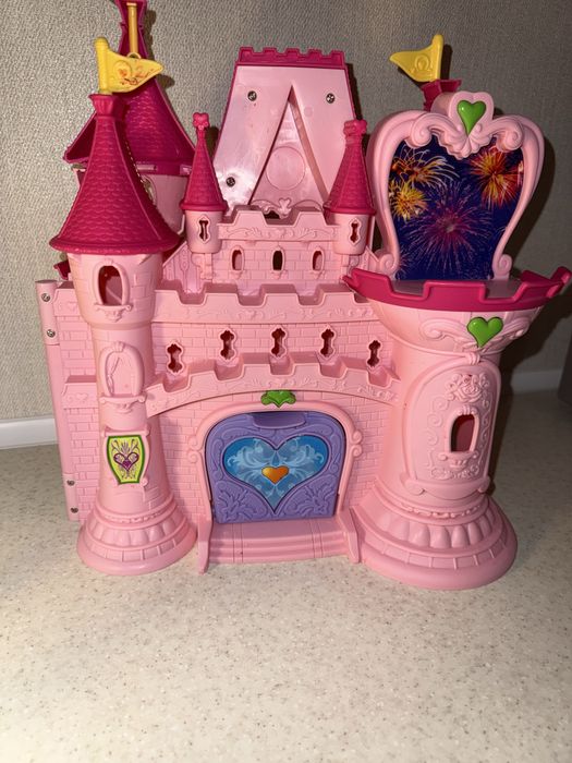 Домик для куклы замок