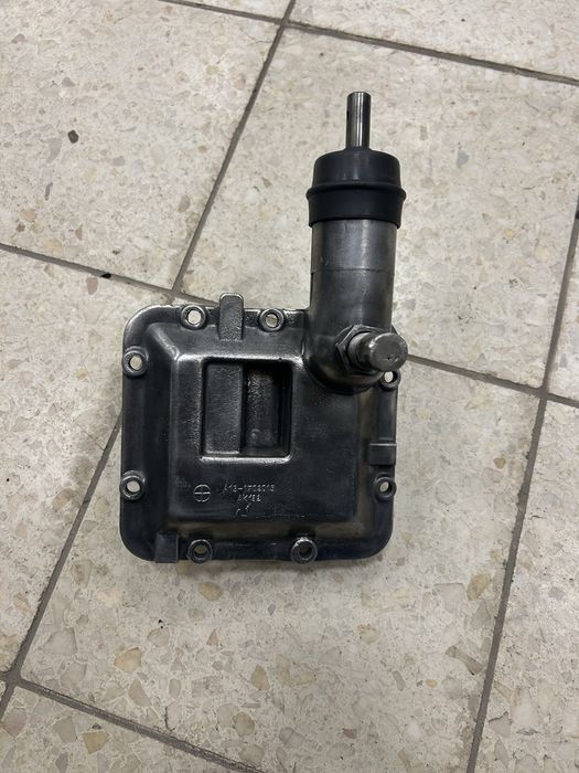 Żuk nysa tarpan pokrywa boczna skrzyni biegow 4 biegowa nowa