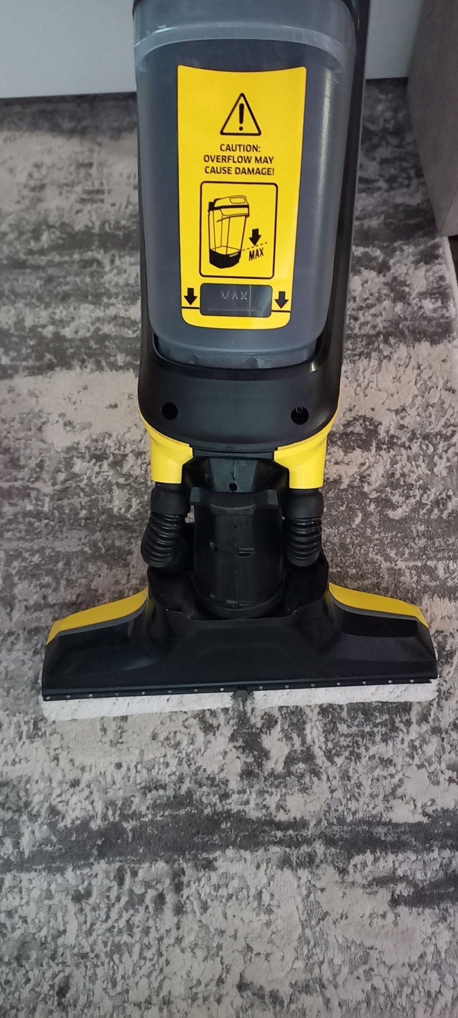 Продам пилесос миющий  KARCHER