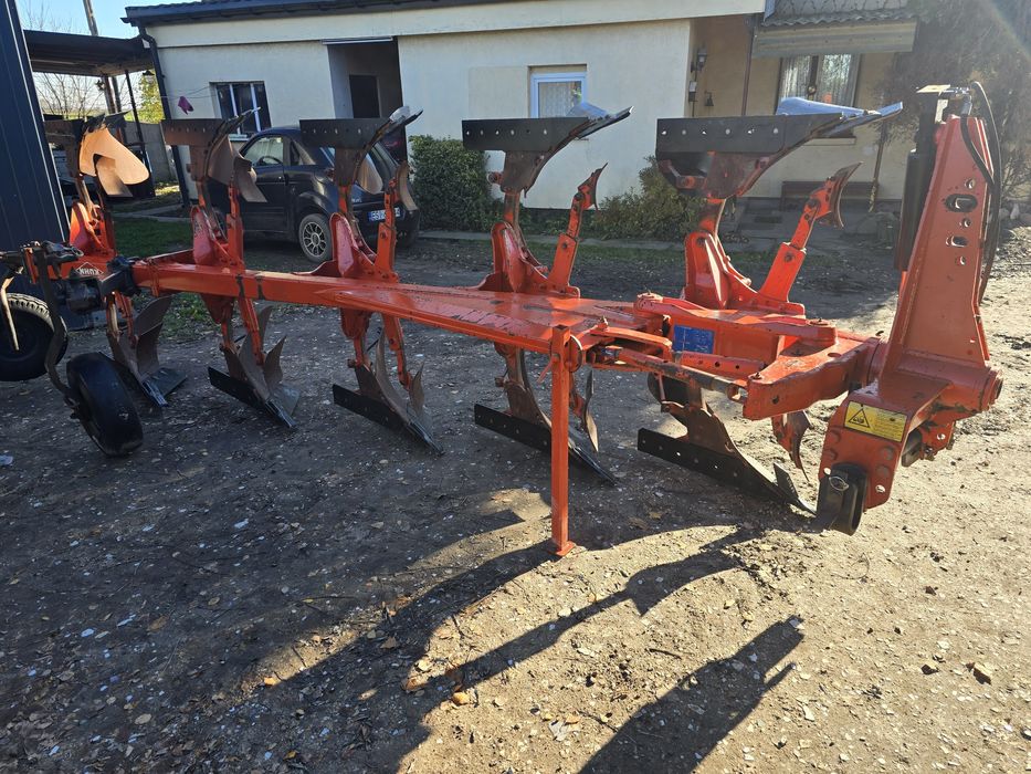 Plug 5 skibowy (4+1)  Kuhn master 120 super stan nowe elementy robocze