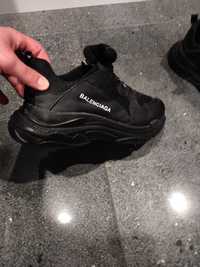 Buty BALENCIAGA Triple S Rozmiar 45 Black Nowe ! HIT CENNA