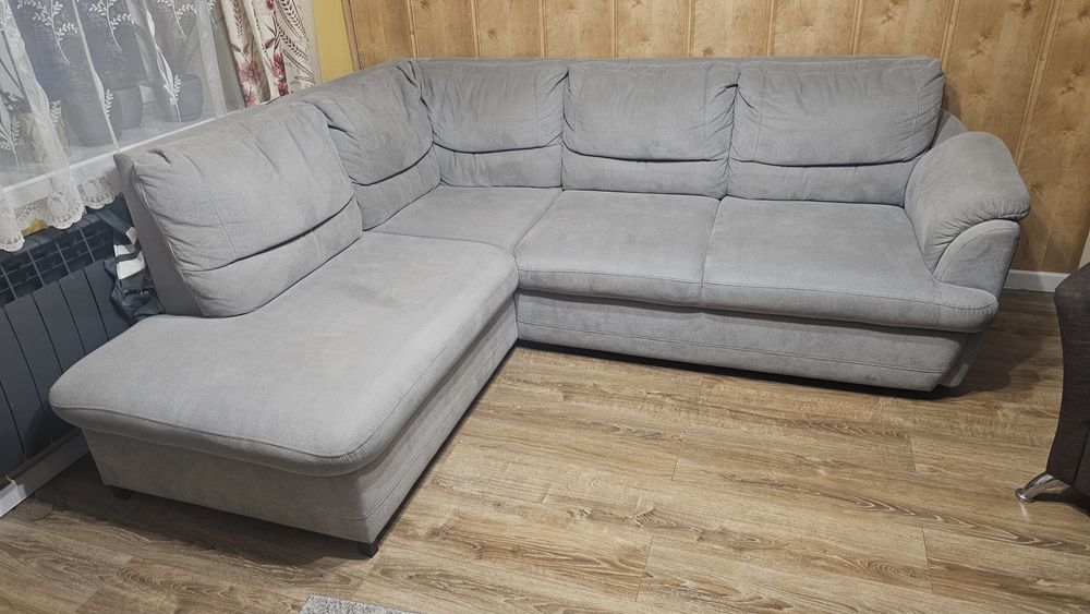 Kanapa narożna rozkładana