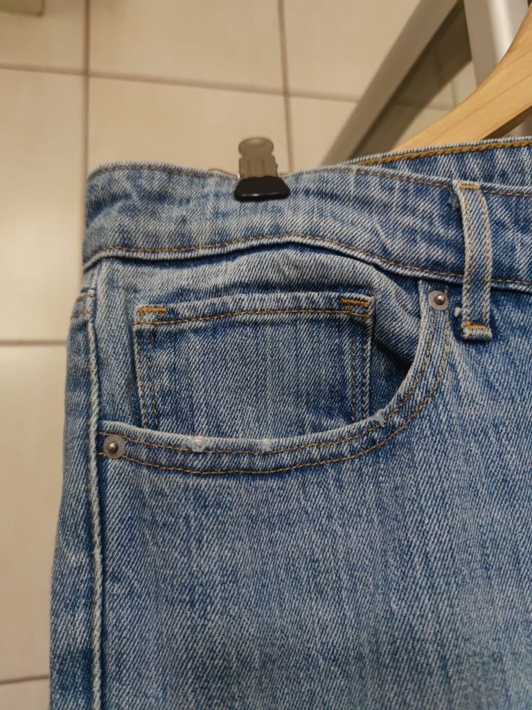 Spodnie jeansowe damskie Levi's 711 S XS w 30 l 32 Strauss jasne błęki