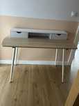 Biurko młodzieżowe / damskie  jak ikea jysk