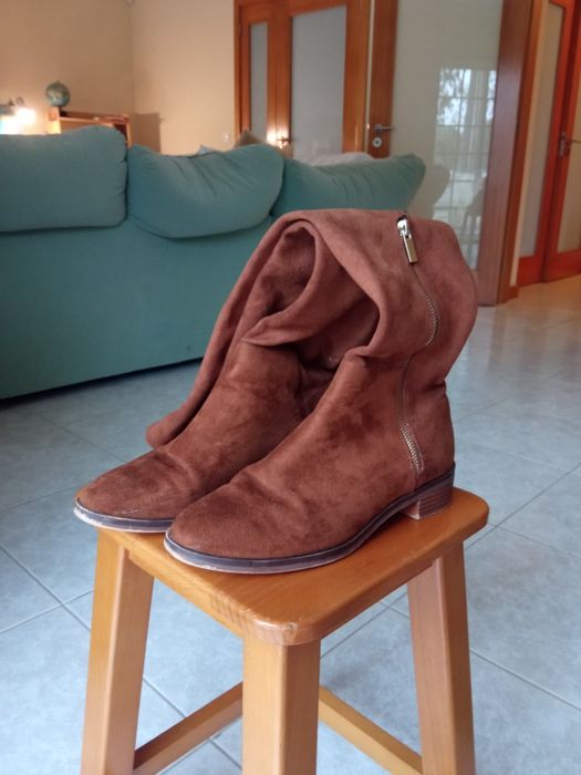 Botas Camurça Cano alto Stradivarius