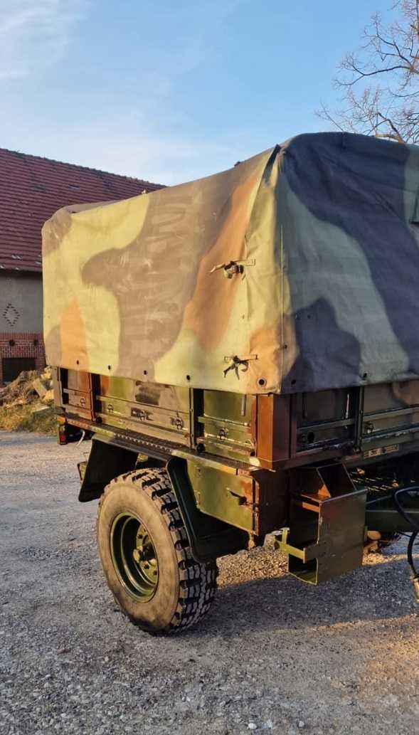 Przyczepa wojskowa Kaessbohrer BWB otwierana plandeka DMC 2800