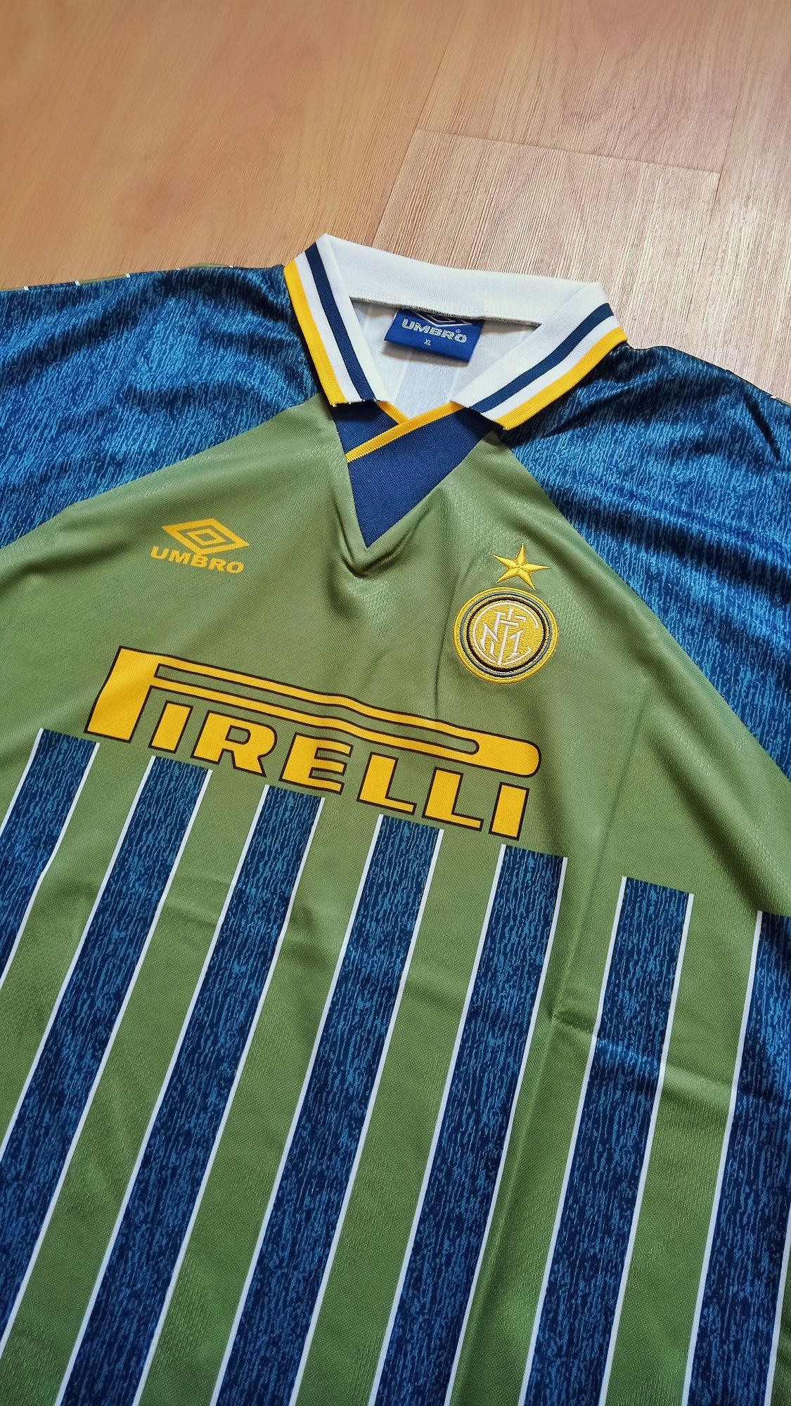 Camisa Retro Inter Milão 95/96