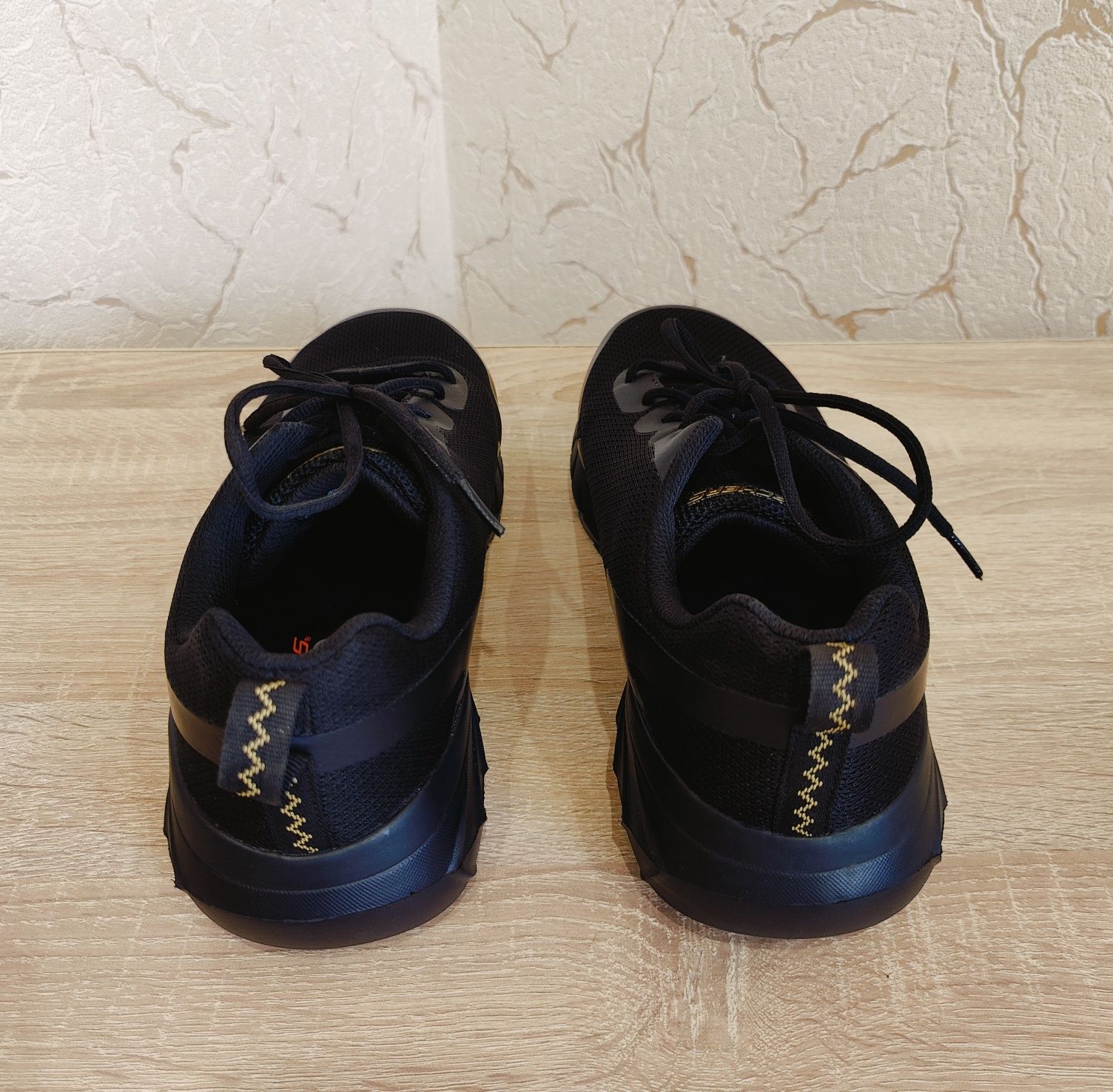 Оригінальні кросівки Skechers Overhaul 2.0 Enforcer 43р./28 см