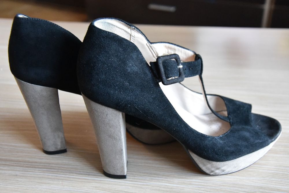 buty sandałki Clarks, rrozmiar 39, kolor czarno-beżowy/10/