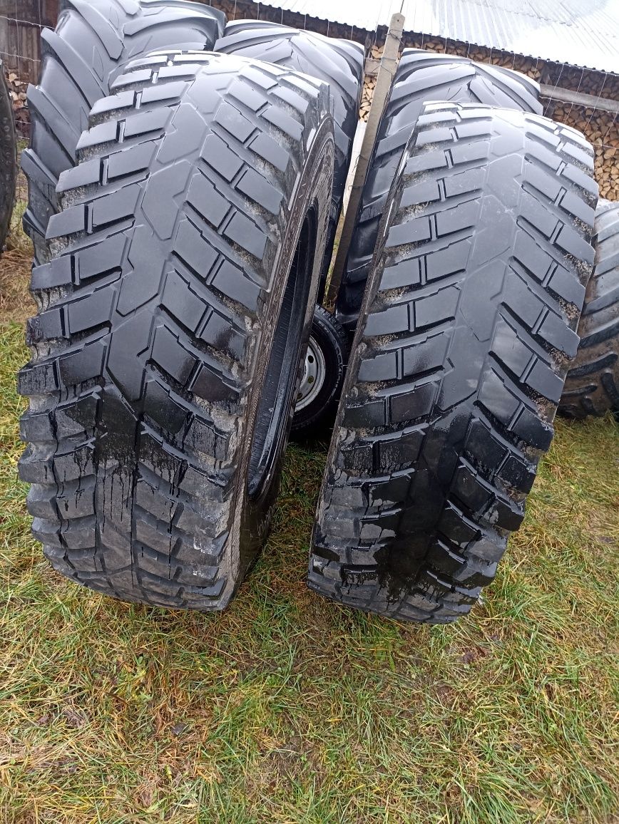 Para wzmocnione opony leśne Nokian budowlane 480/80 R - 34 18.4 460/85