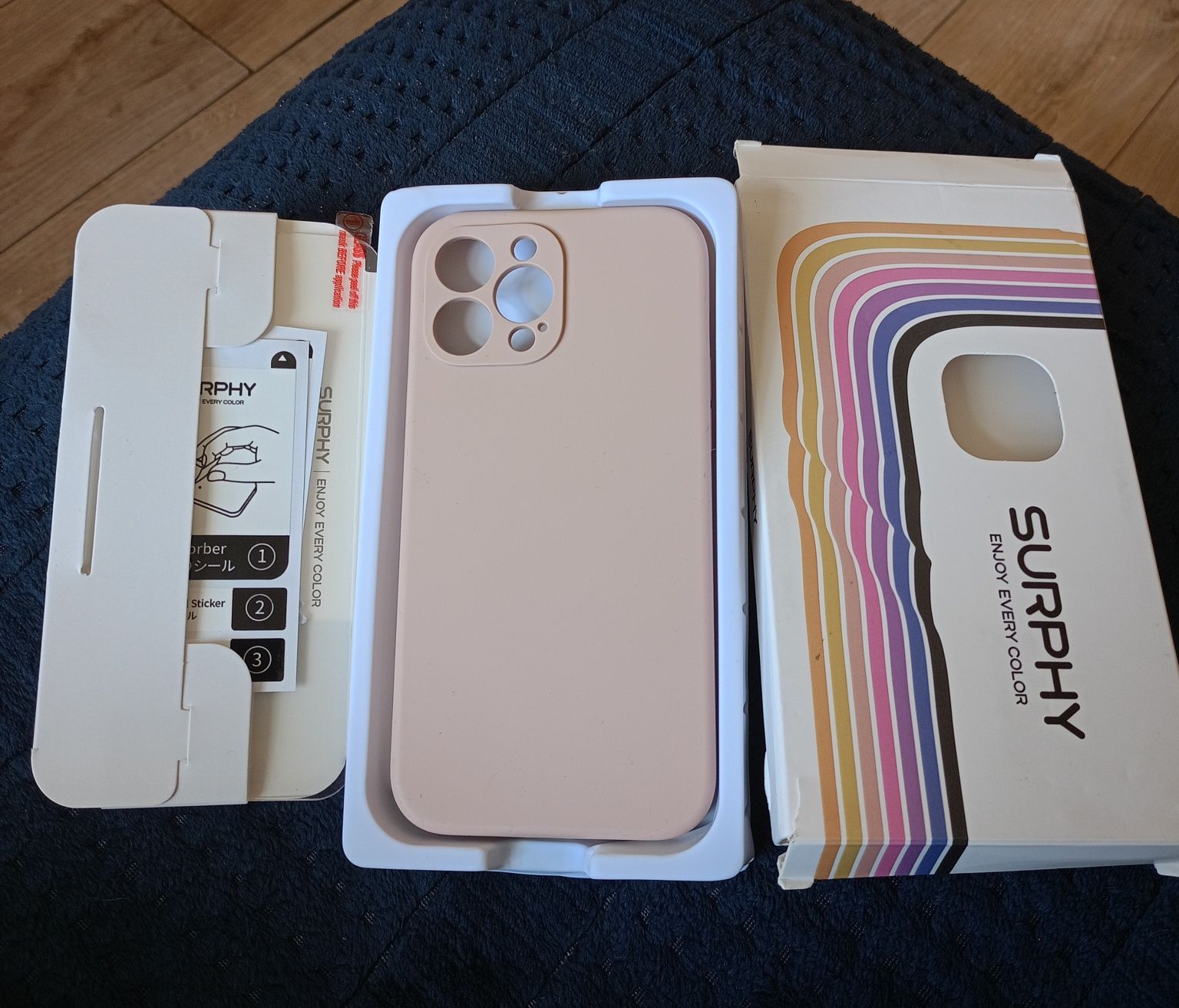 Etui różowe nowe