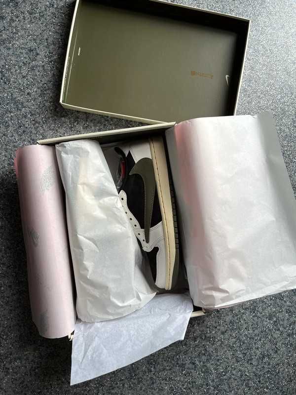Jordan 1 Retro Low OG SP Travis Scott Olive R39