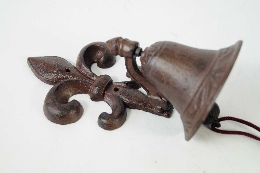 Masywny żeliwny dzwonek dzwon brązowy patynowany