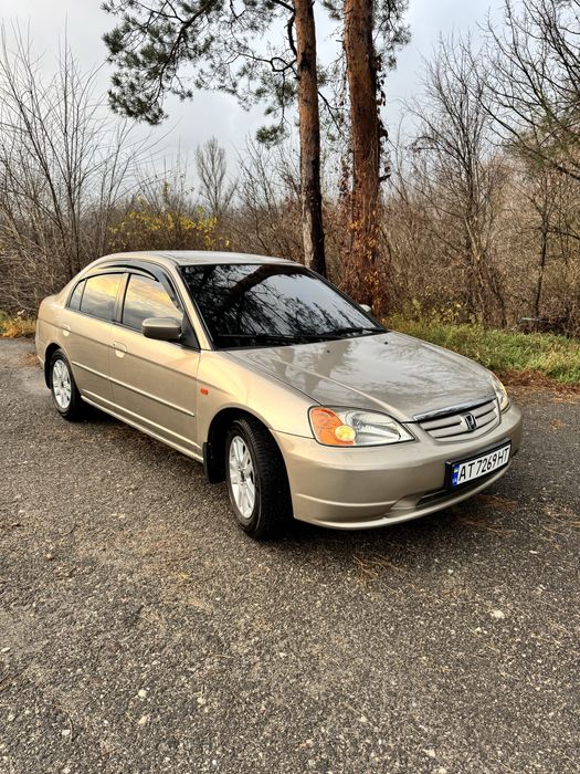 Honda civic 7 покоління