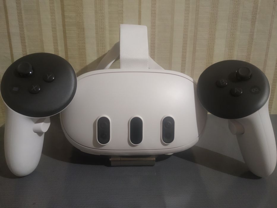 Oculus quest 3 контролери ідеальний стан