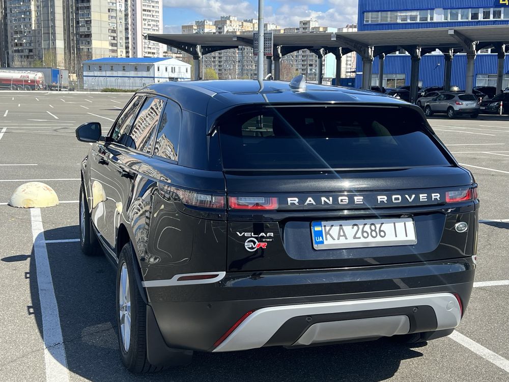 Lend Rover Renge Rover Velar 2018