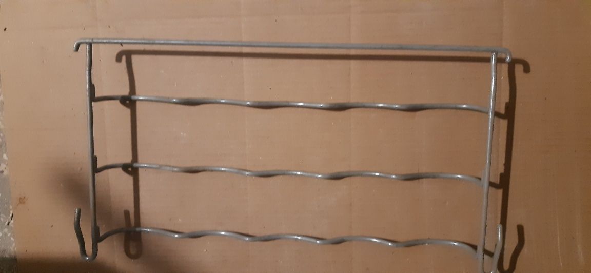 Stojaki na butelki 4 szt.na 21 butelek