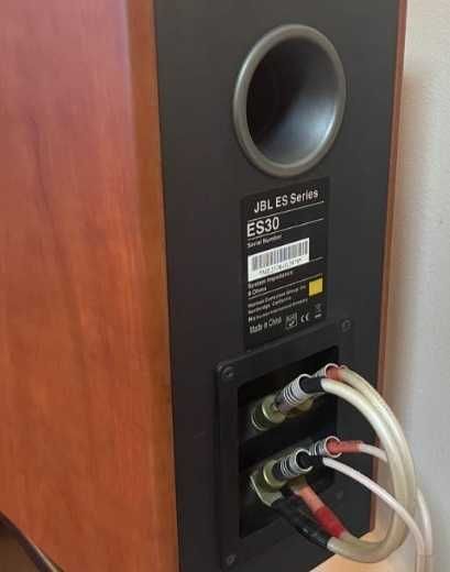 Vendo colunas JBL E60 ES30 ES25C E150P/230  e Amplificador