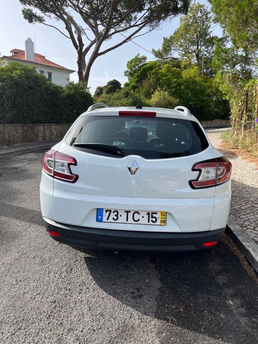 Vendo carro particular cor branco