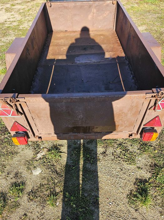 Przyczepka samochodowa lekka